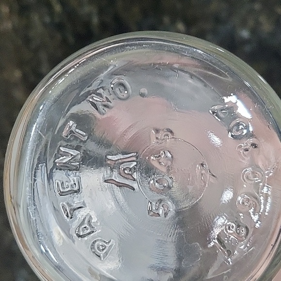 VINTAGE Hazel Atlas Hand Mixer Malted Milk - Picture 4 of 5